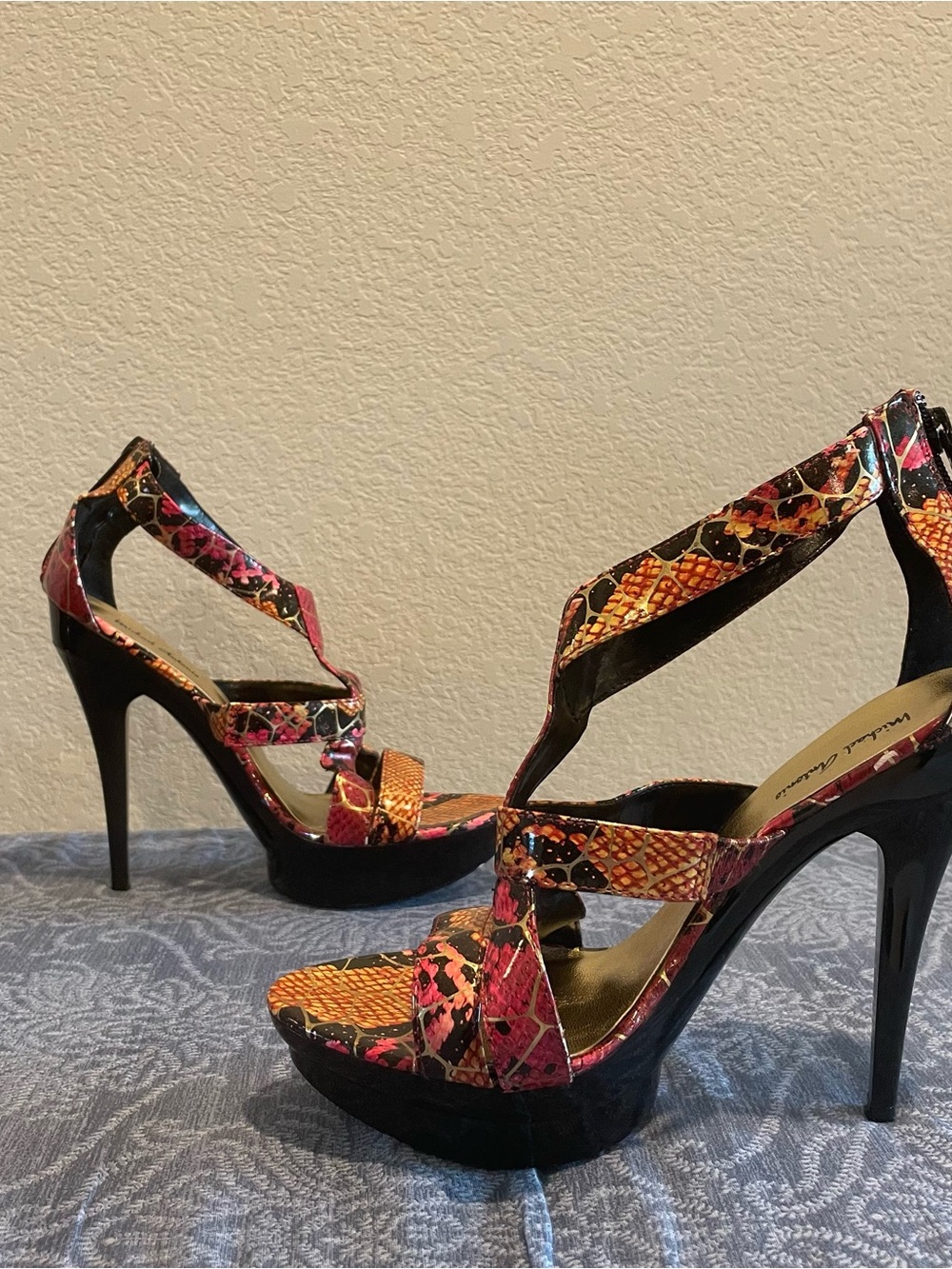 Michael Antonio Women’s Pink/Orange/Black Snake Print Platform Stiletto Heels 9